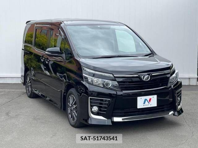 Toyota VOXY 2014-01 321392-17