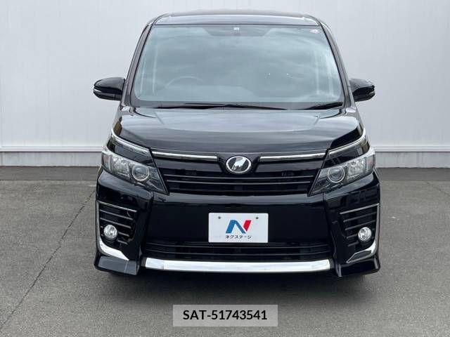 Toyota VOXY 2014-01 321392-15