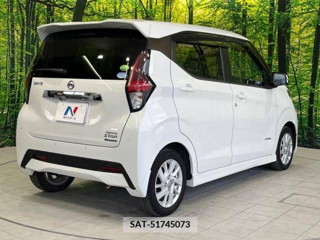 Nissan DAYZ 2019-05 218368-17