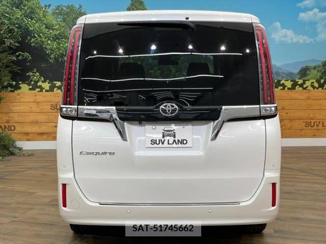Toyota ESQUIRE 2019-02 202330-15