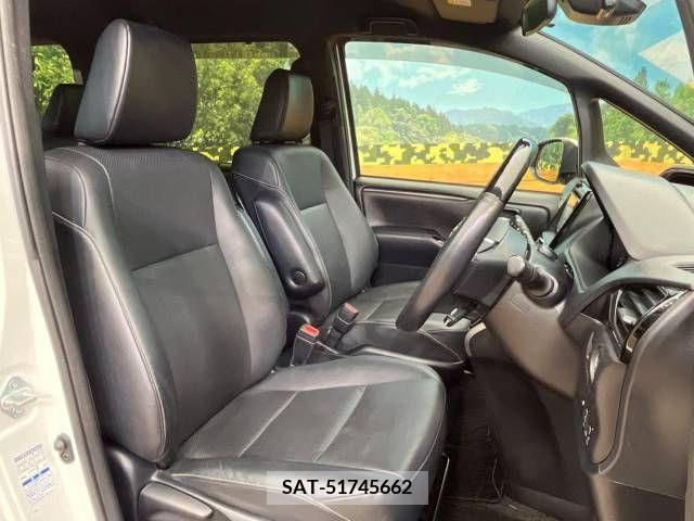 Toyota ESQUIRE 2019-02 202330-8