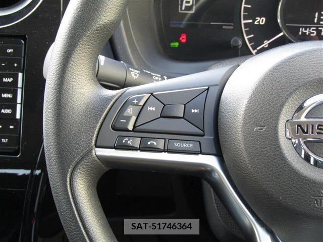 Nissan NOTE 2020-11 223391-11