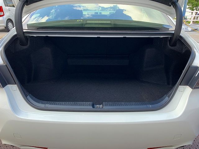Toyota MARK X 2013-03 8337-20