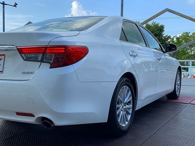 Toyota MARK X 2013-03 8337-27