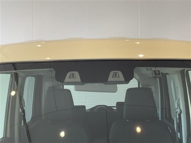 Suzuki SPACIA 2021-11 183693-4