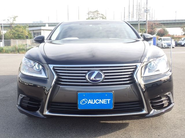 Lexus LS 2016-11 187301-5