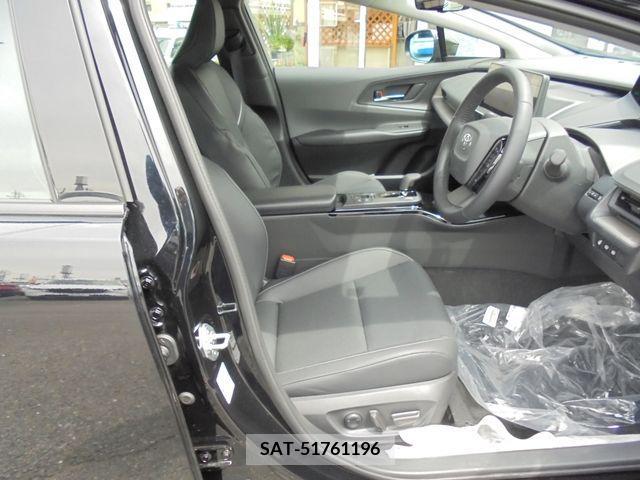 Toyota PRIUS PHV 2023-10 282582-10