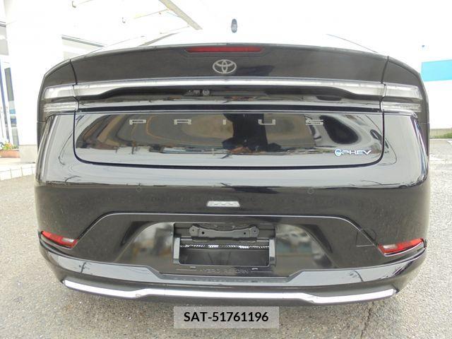 Toyota PRIUS PHV 2023-10 282582-7