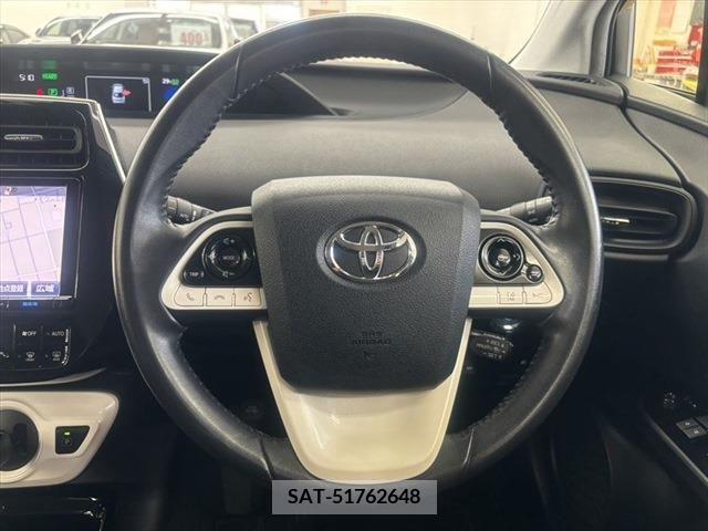 Toyota PRIUS 2017-12 380653-9