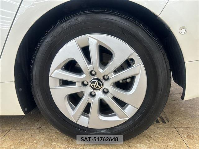 Toyota PRIUS 2017-12 380653-24