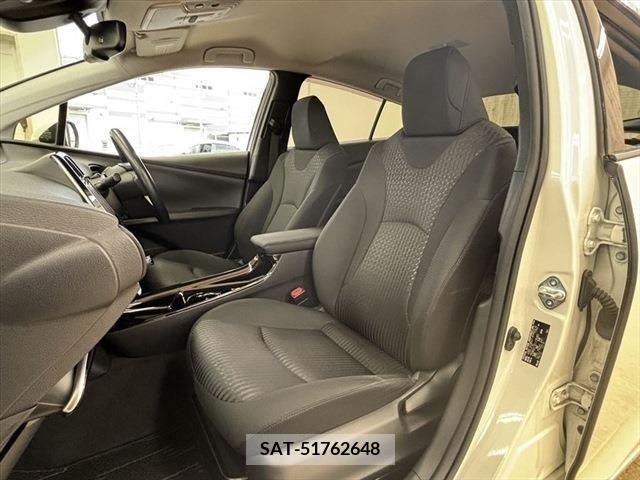 Toyota PRIUS 2017-12 380653-28
