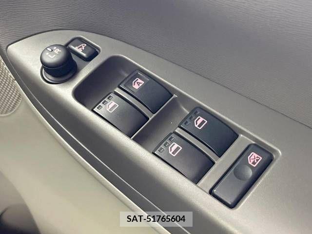 Daihatsu TANTO 2017-12 369248-7