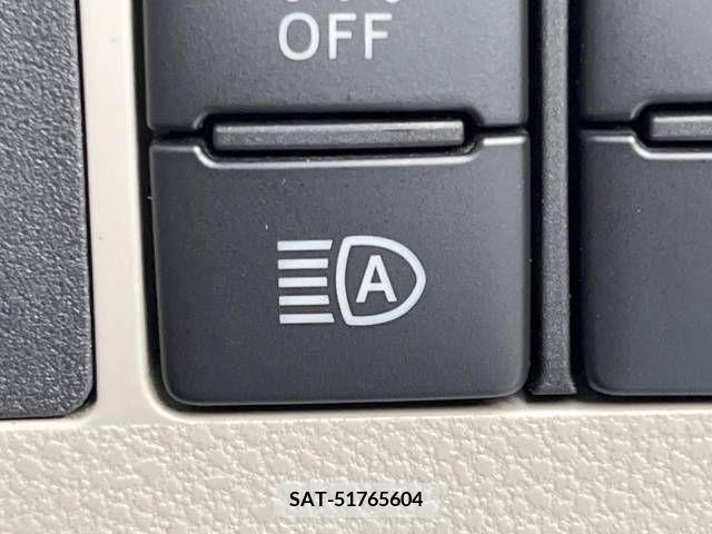 Daihatsu TANTO 2017-12 369248-4