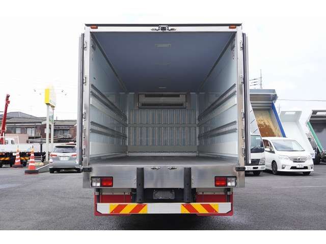 Hino RANGER 2020-03 1288-17