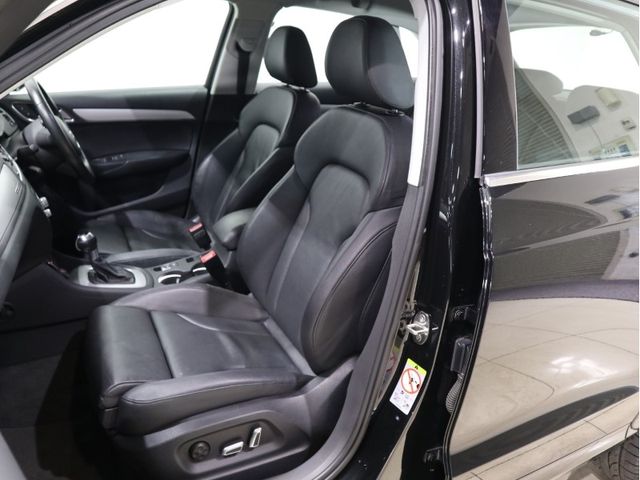 Audi Q3 2018-11 26820-16