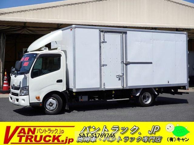 Hino DUTRO 2017-03 372582-0