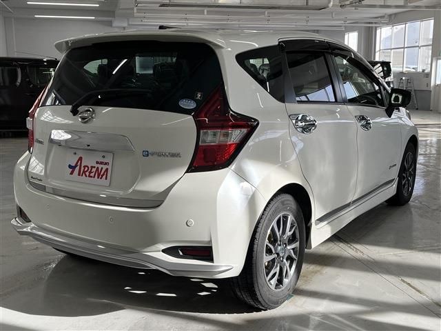 Nissan NOTE 2017-02 1526-6