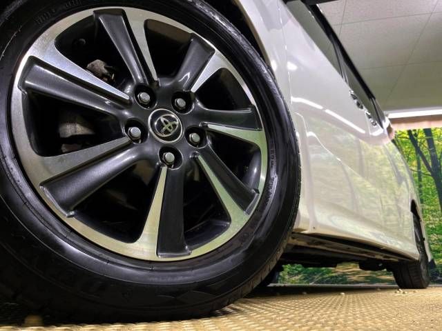 Toyota NOAH 2018-10 193140-13