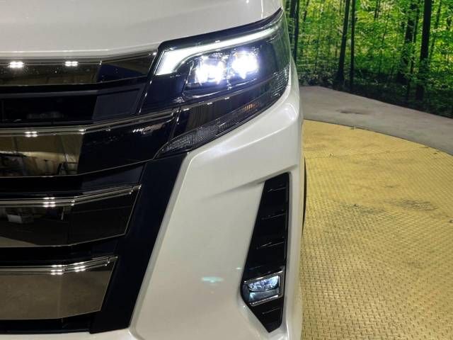 Toyota NOAH 2018-10 193140-12