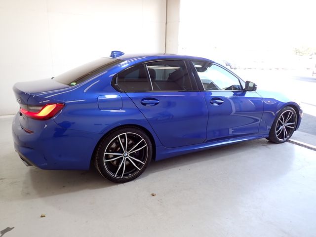 Bmw 3 SERIES 2019-04 13633-4