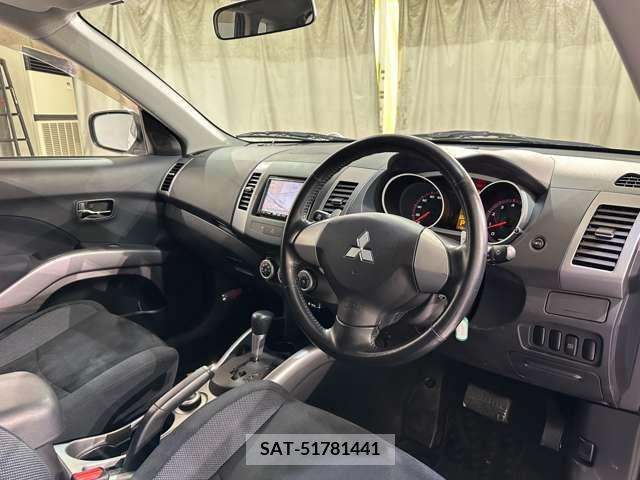 Mitsubishi OUTLANDER 2009-06 253755-11