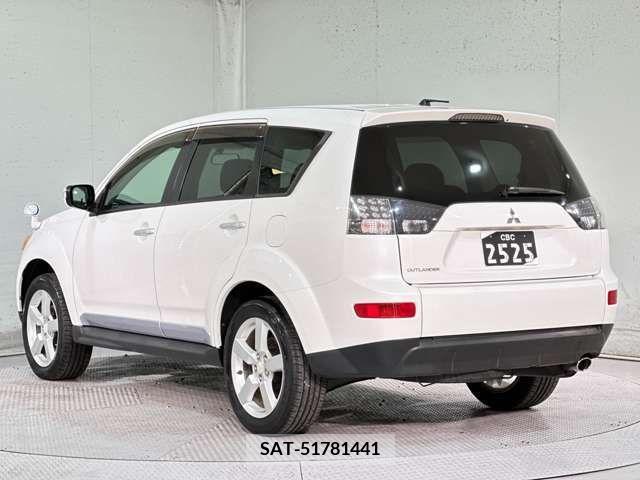 Mitsubishi OUTLANDER 2009-06 253755-9