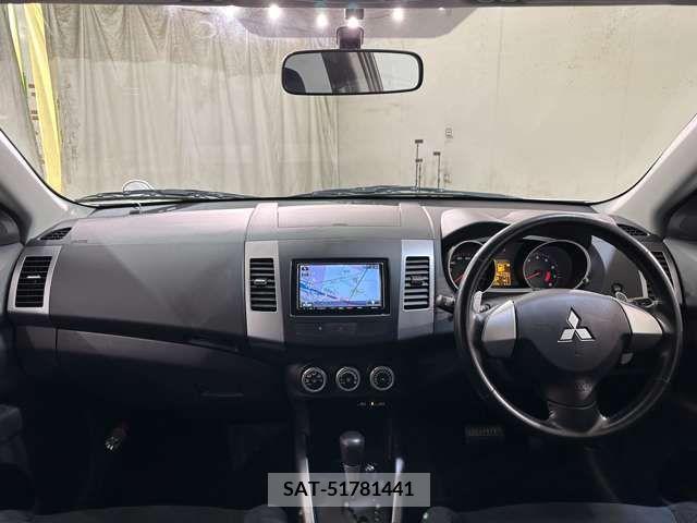 Mitsubishi OUTLANDER 2009-06 253755-18