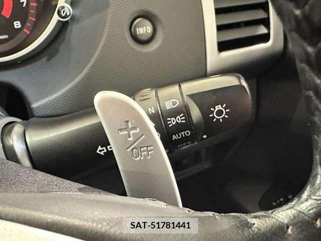 Mitsubishi OUTLANDER 2009-06 253755-14