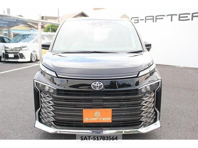 Toyota VOXY 2022-05 386251-6