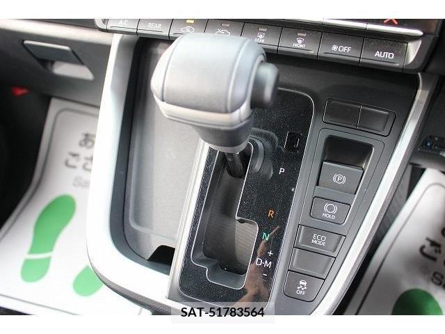 Toyota VOXY 2022-05 386251-2