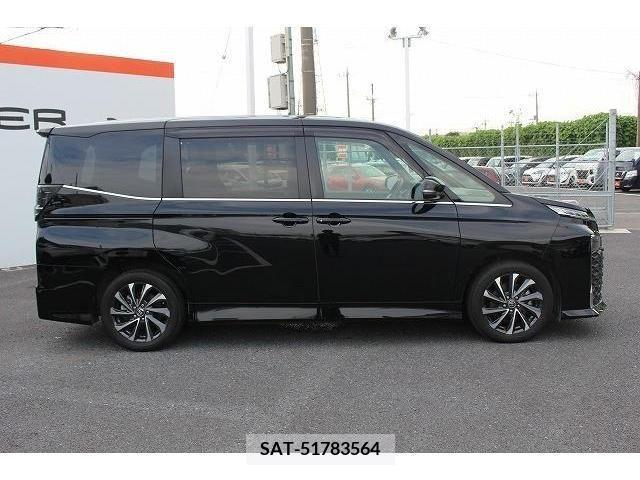 Toyota VOXY 2022-05 386251-7