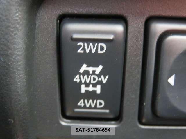 Nissan JUKE 2017-04 313889-9