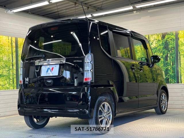 Honda N BOX 2013-07 306483-17