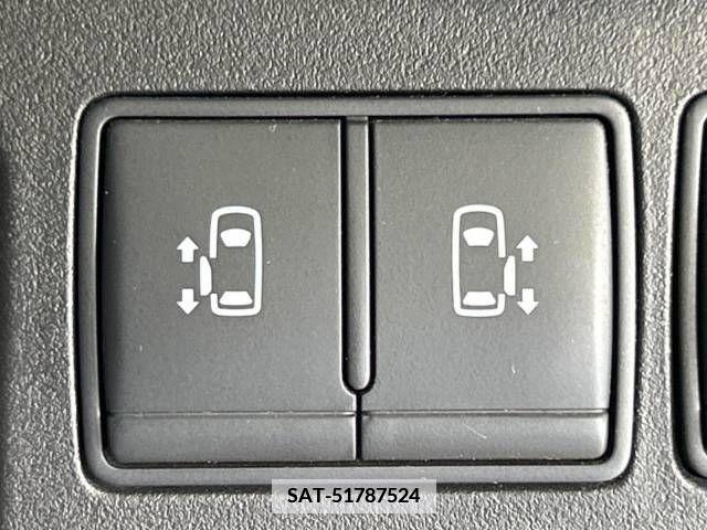Nissan SERENA 2011-03 367708-5