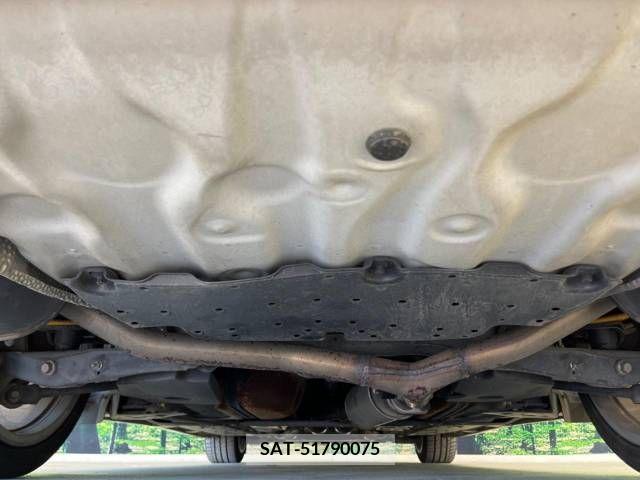 Toyota MARK X 2006-02 304395-19