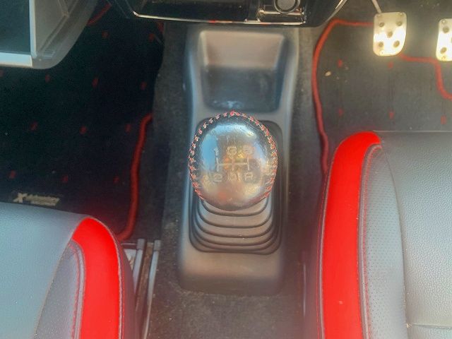 Suzuki JIMNY 2013-02 193036-7