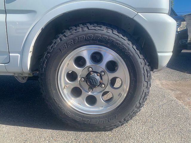 Suzuki JIMNY 2013-02 193036-4