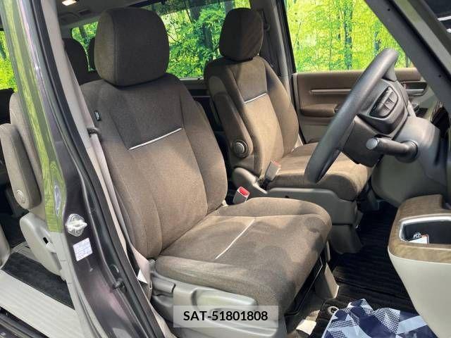 Honda STEP WGN 2018-03 286084-8