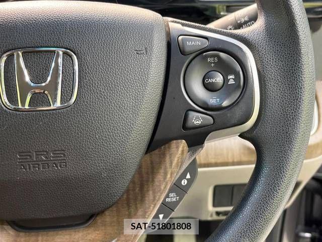 Honda STEP WGN 2018-03 286084-6