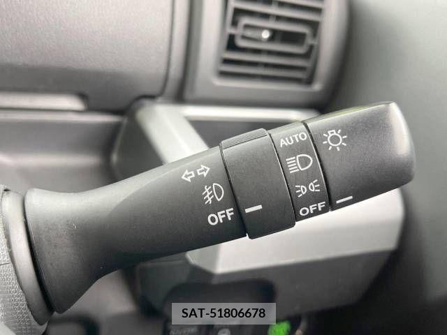 Daihatsu WAKE 2016-02 290107-7