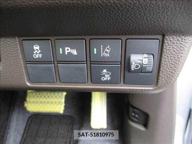 Honda N-WGN 2020-09 386782-13