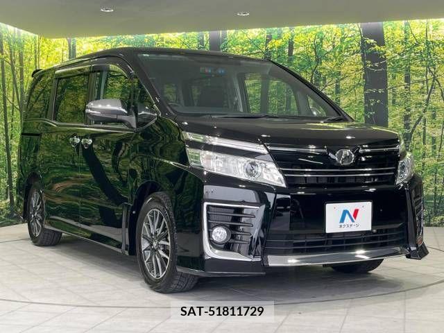 Toyota VOXY 2015-04 331473-17