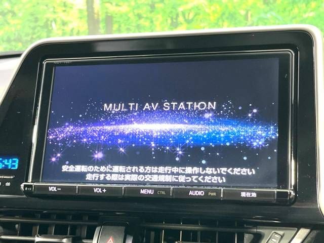 Toyota C-HR 2017-02 182501-2