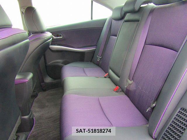 Toyota SAI 2015-11 367570-12