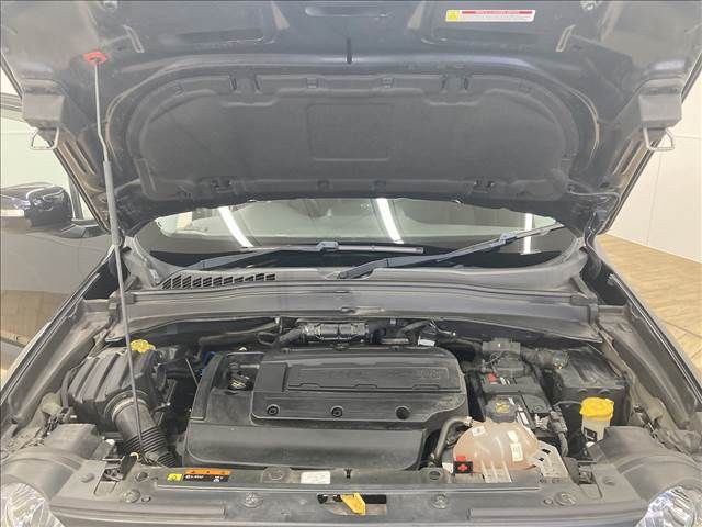Jeep RENEGADE 2016-10 11218-17