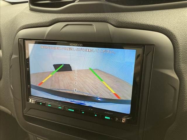 Jeep RENEGADE 2016-10 11218-4