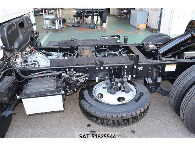 Hino DUTRO 2023-04 255432-16