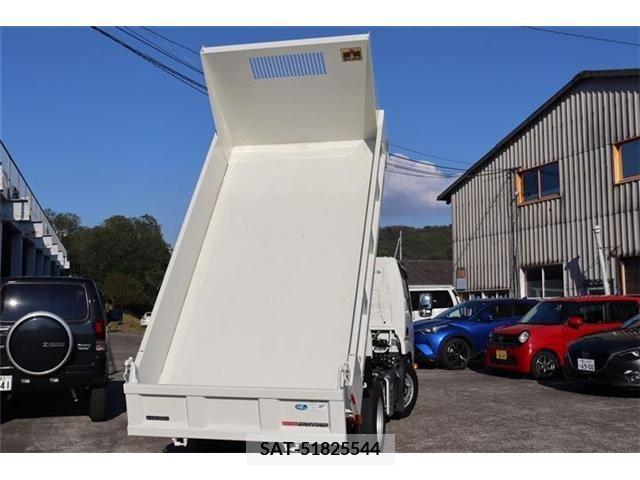 Hino DUTRO 2023-04 255432-5