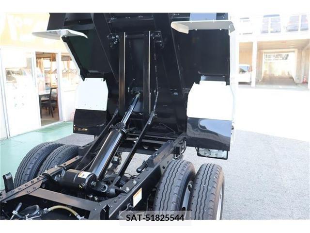 Hino DUTRO 2023-04 255432-14