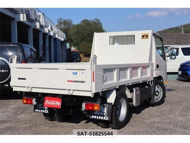 Hino DUTRO 2023-04 255432-1